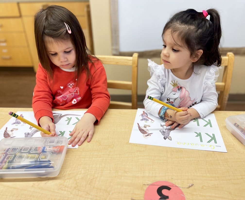 Creative-Kids-Family-Lake-Wylie-four-year-old-girls-coloring