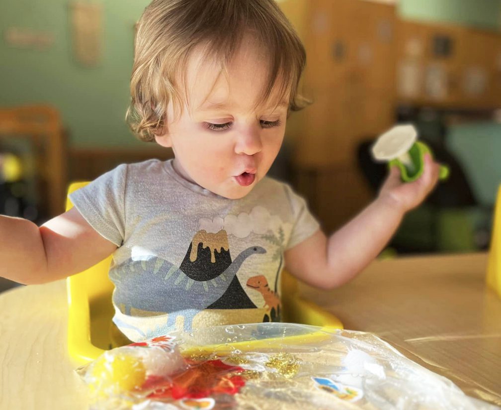 Creative-Kids-Family-Lake-Wylie-toddler-in-high-chair